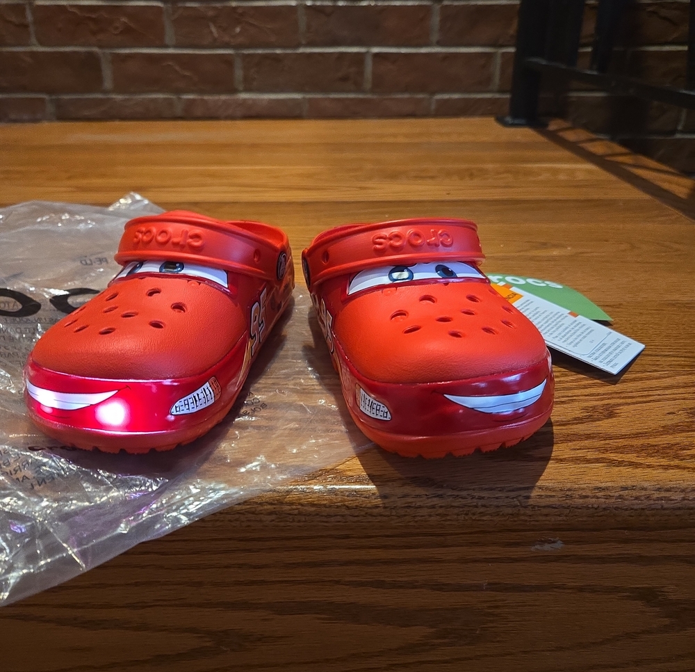 Kids Crocs Lightning McQueen Design
